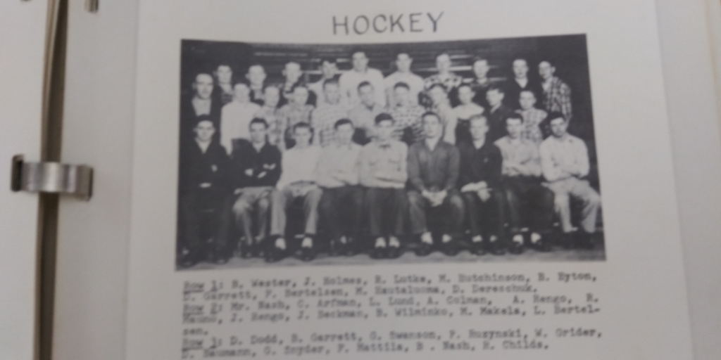 Floodwood Hockey Team